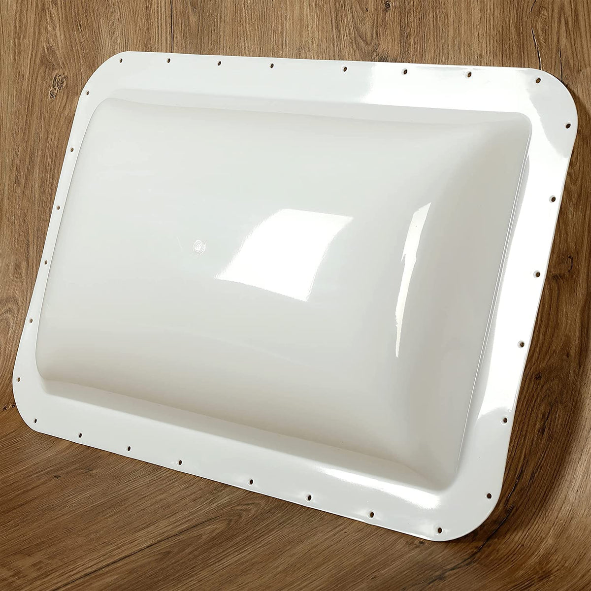 18" x 26" RV Skylight Cover L677672