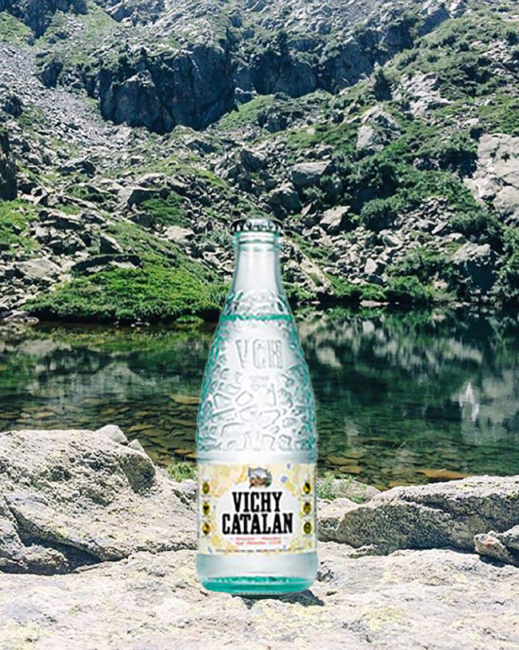 Sparkling Mineral Water 250 mL 24 Glass Bottles J787742